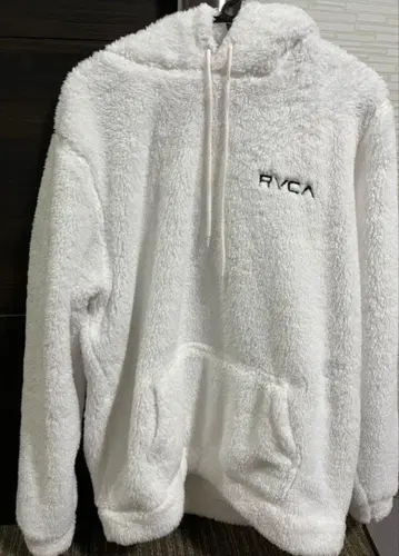 RVCA 복슬복슬 후드티