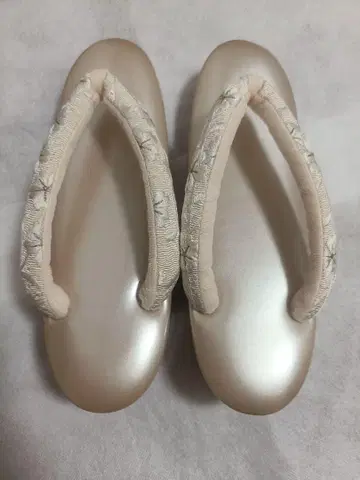 도쿄 나비 펄 핑크 조리 천연 가죽 자수