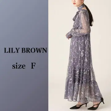 LILY BROWN 별하늘 자수 원피스