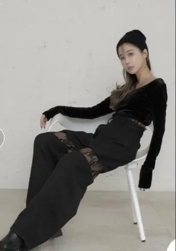 qumerry. 레이스 트위드 팬츠 블랙
