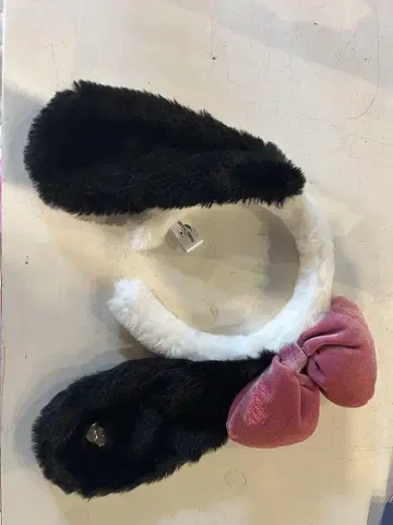 토끼 귀 머리띠 블랙과 화이트 핑크 리본