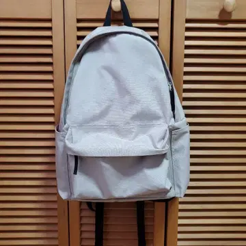 무인양품 어깨 부담을 줄이는 백팩 그레이