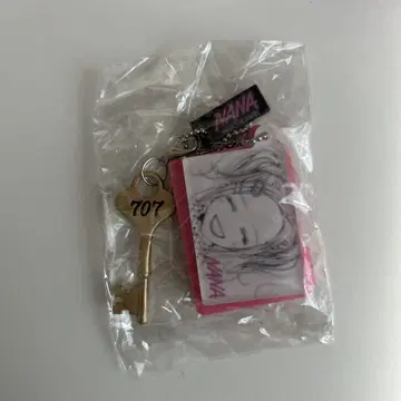 나나 가챠 벌레 열쇠 달린 아이 쉐도우