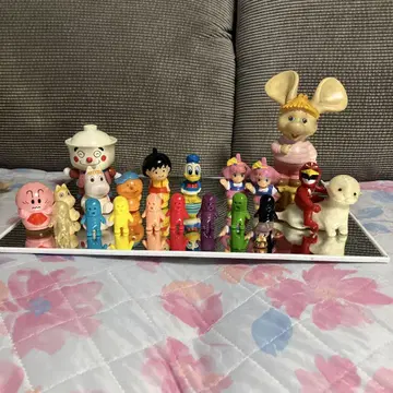 옛날 추억의 친구들 앤티크
