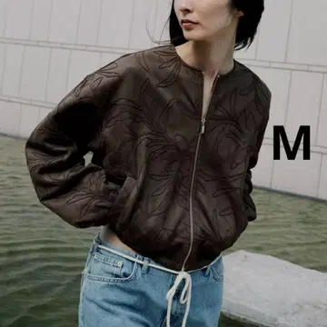 ZARA 자라 스웨이드 느낌 자수 봄버 자켓