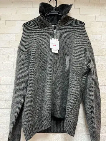 JW ANDERSON 유니클로 수플레얀 리브 풀 집업 스웨터