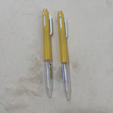 호시노 겐 코우노도리 시로쿠마 펜테루 펜 2개