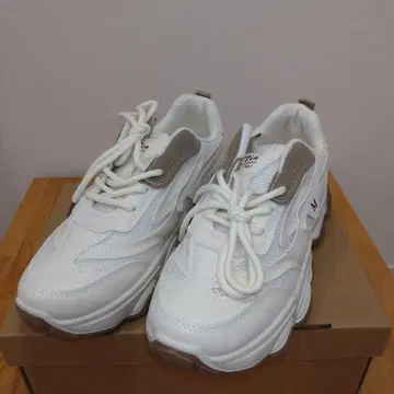 ALTROSE (알토로즈) 통굽 바이컬러 스니커즈 미사용 새상품