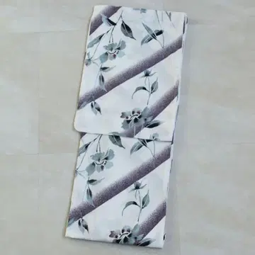 새상품 utatane 고급 카와리 오리 유카타 단품 보라색 안개꽃