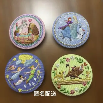 Disney Characters 자수 캔뱃지 4개 세트