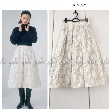 ANAYI 플라워 자카드 턱 플레어 스커트 36