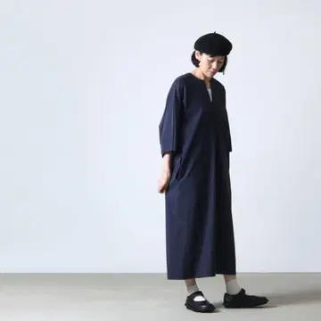 TICCA 티카 벌룬 슬리브 V넥 롱 원피스 네이비