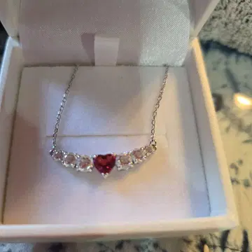 스와로브스키 목걸이