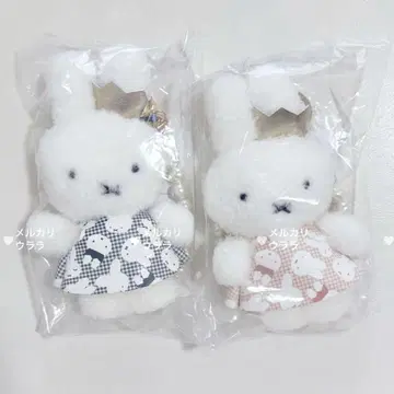 한정판 MiiA x 미피 백 마스코트 참 2세트 (거울 포함)