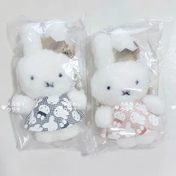 한정판 MiiA x 미피 백 마스코트 참 2세트 (거울 포함)