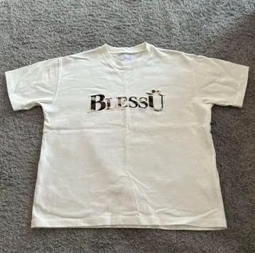 BlessU T셔츠 사이즈 S