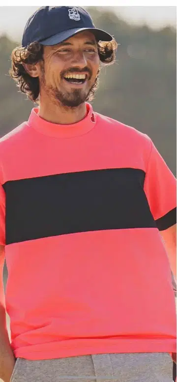 felkod Mock Neck Heart Cut sew