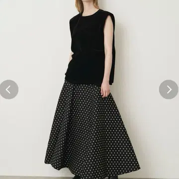 [ 새상품급 ] ELENDEEK HIGH WAIST FLARE SK