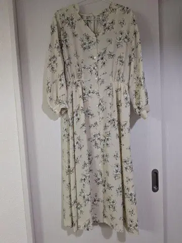 어반 리서치 원피스 새상품급