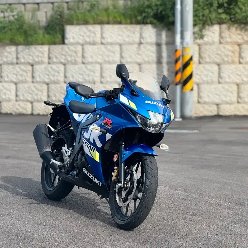 스즈키 gsx-r 125cc 20년식 1만키로대 판매합니다