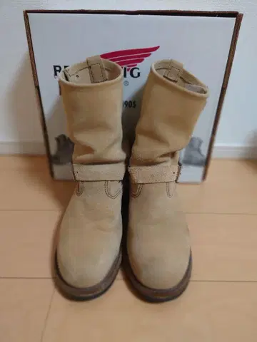 Redwing 8268 스웨이드 엔지니어 부츠 26.5