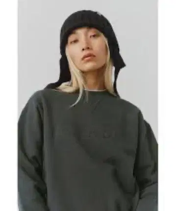 새상품 미시착 ALEXIA STAM 알렉시아 스탠 로고 맨투맨 트레이닝복