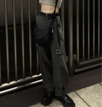 melt the lady belt slacks pants