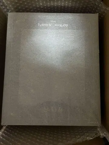 트위스티드 원더랜드 칼림 피규어