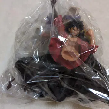 원피스 루피 피규어 미개봉