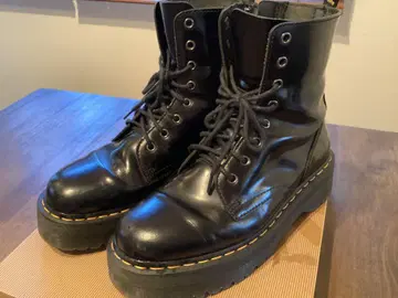 Dr. Martens JADON UK8