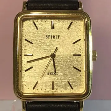 [ 배터리 교체 완료/벨트 교환 완료 ] SEIKO 스피릿 쿼츠 손목시계