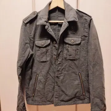 a.v.v HOMME 그레이 밀리터리 자켓 46