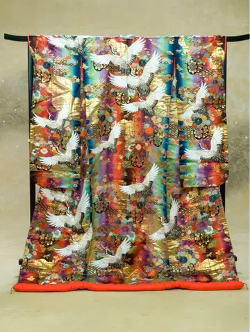 결혼식용 이로 우치카케 신부