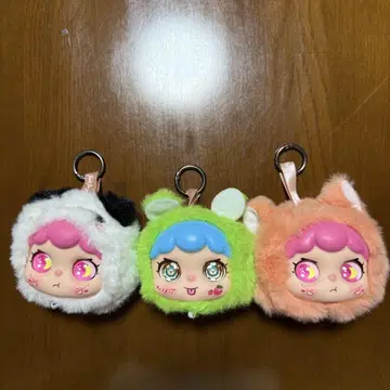 LUSHA 키링