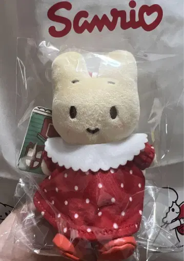 산리오퓨로랜드 딸기 마스코트 마론크림