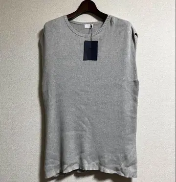 URU 우루 16SS SLEEVELESS KNIT 니트 베스트