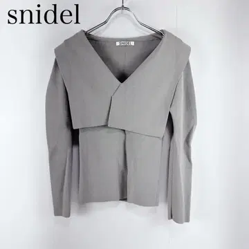 SNIDEL 스나이델 소우바리 컬러 오프숄더 풀오버 그레이