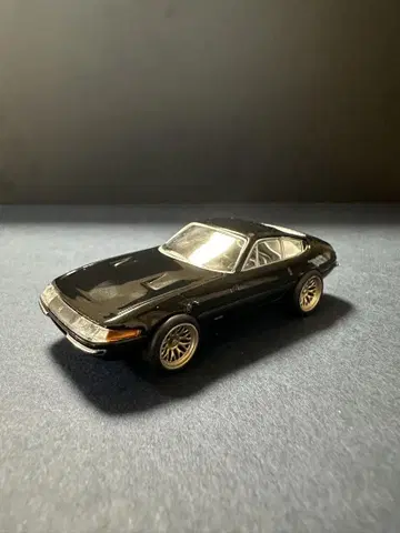 교쇼 Ferrari 356GTB4 Daytona 휠 교환 개조