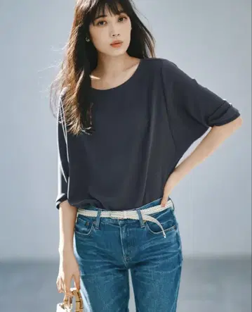 23구 [세탁 가능] 스트레치 조젯 형태 티셔츠