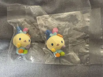 산리오 캐릭터즈 토끼님 피규어 우사하나 2개
