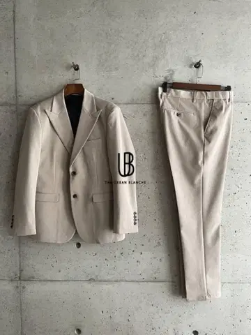 THE URBAN BLANCHE 베이지 턱시도 세트 (자켓 외)