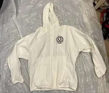 yeezy yzy 나일론 자켓 화이트 카니예 웨스트 사이즈 3