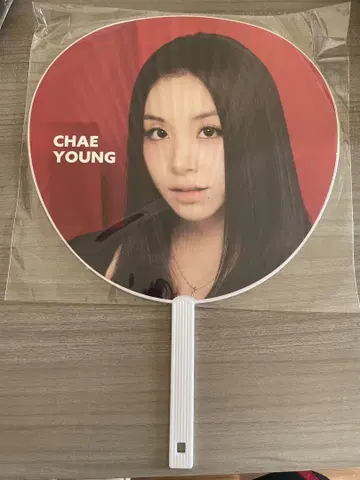 채영 TWICE 부채와 T셔츠 세트