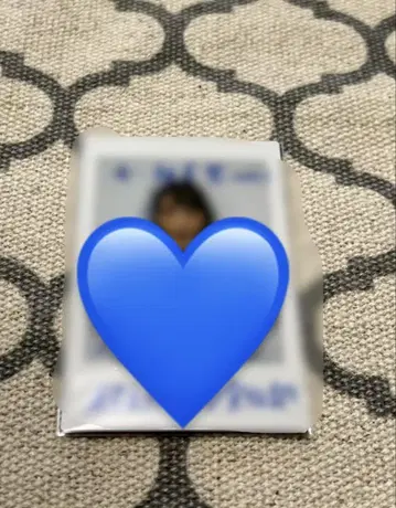 츠지노 카나미 폴라로이드 사인