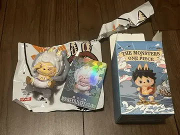 팝마트 LABUBU x ONE PIECE 콜라보 피규어 시크릿