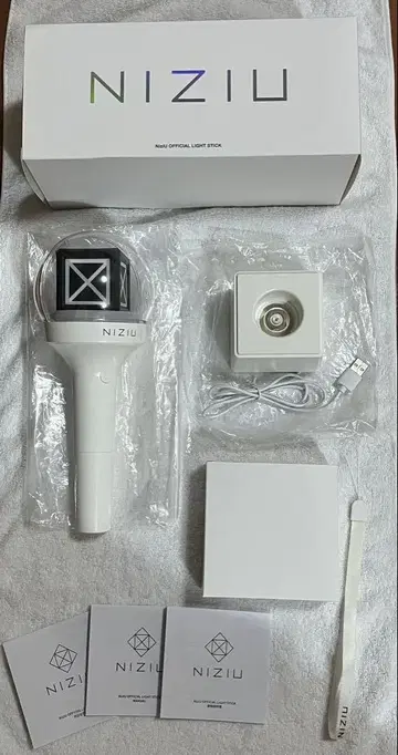 NiziU 응원봉