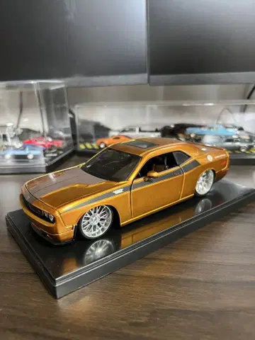 JADA 챌린저 1/24 미니카