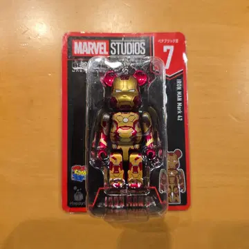 MARVEL STUDIOS 아이언맨 마크42 베어브릭