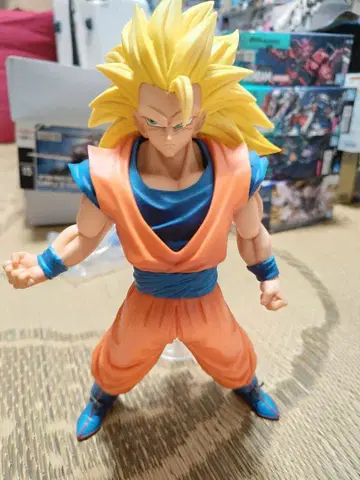드래곤볼 Z 제일복권 손오공 초사이어인 3 피규어