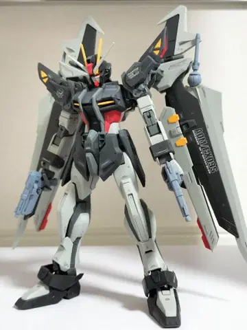 MG 스트라이크 느와르